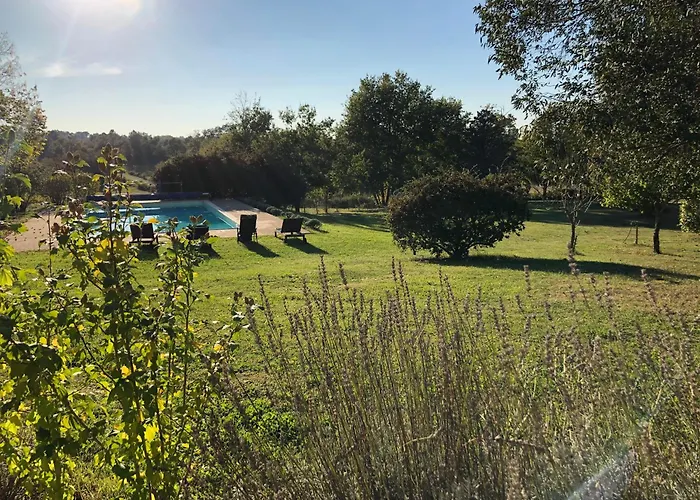 فندق مبيت وإفطار Puyleger